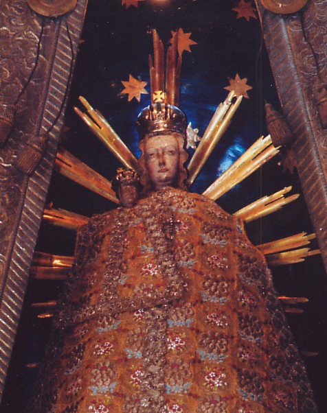 A Szűz Mária-szobor